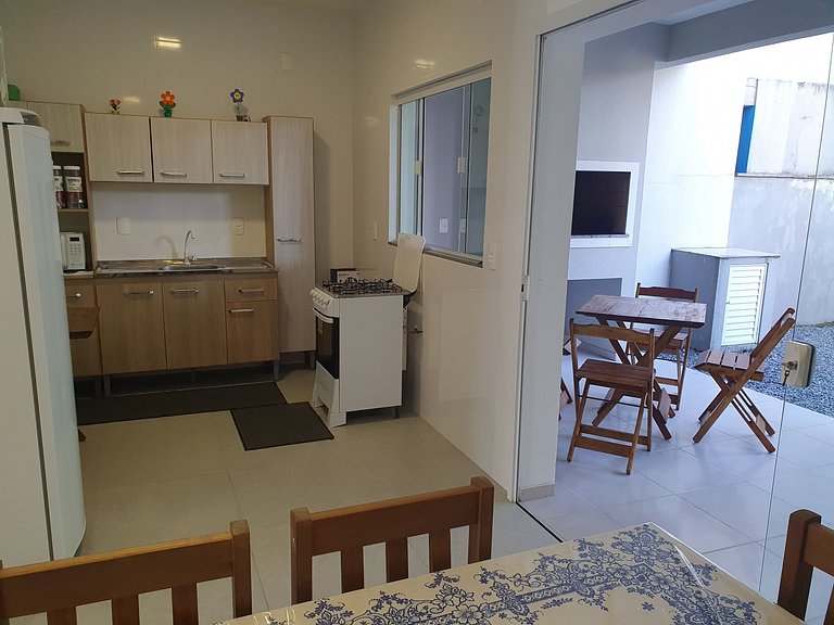 Casa Nova Enseada · Praia da Enseada