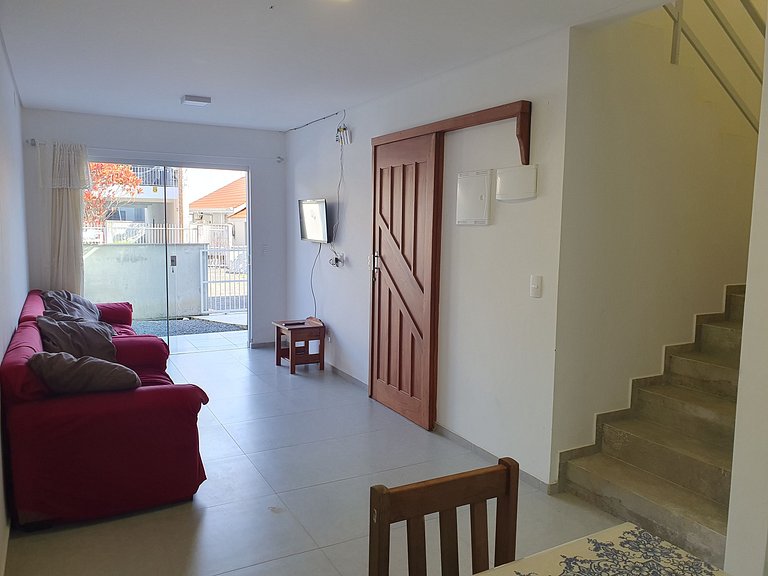Casa Nova Enseada · Praia da Enseada