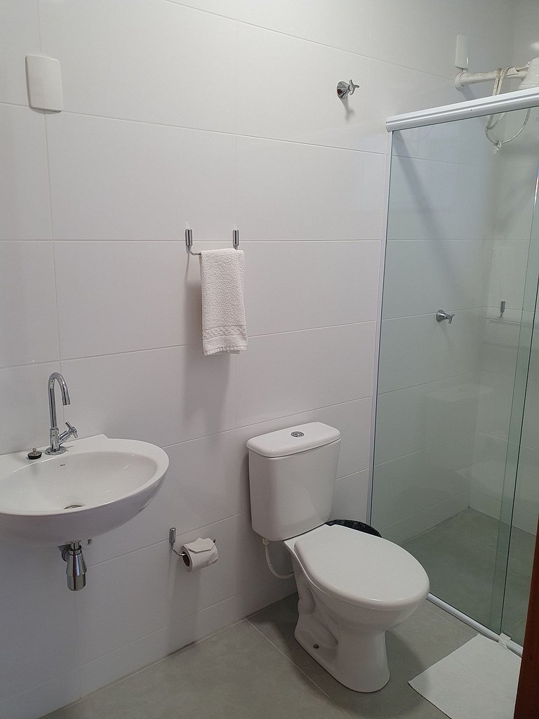 Casa Nova Enseada · Praia da Enseada