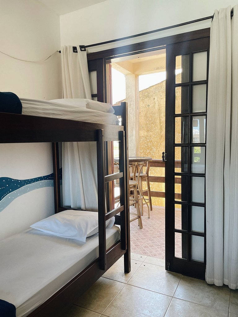 Suite con desayuno en Pousada con piscina, a 200m de la play
